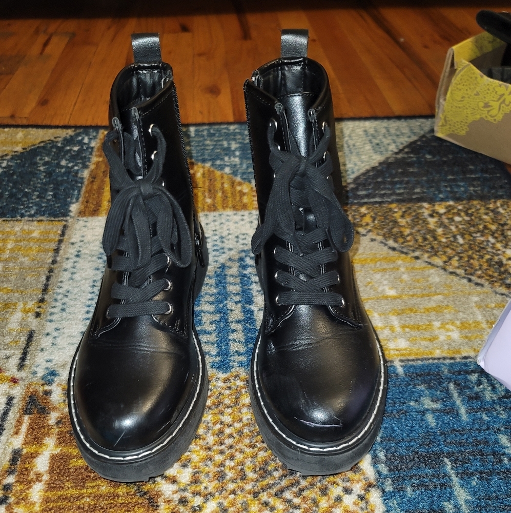 Women Madden boots